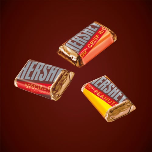 HERSHEY'S SPECIAL DARK Miniatures Assorted Dark Chocolate Candy Share Pack Perspective: right