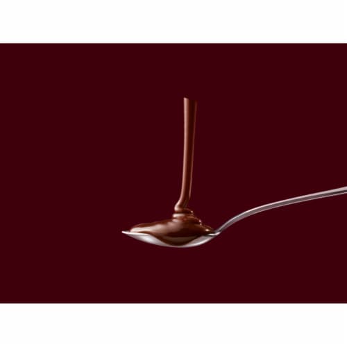 HERSHEY'S Simply 5 Chocolate Syrup Bottle Perspective: right