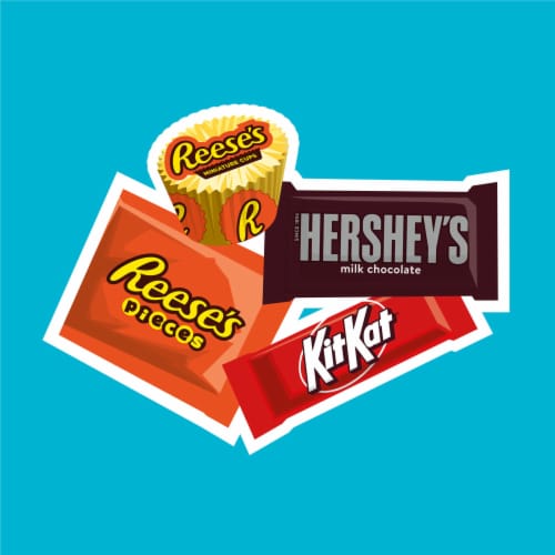 HERSHEY'S KIT KAT® and REESE'S Assorted Flavored Candy Party Pack Perspective: right
