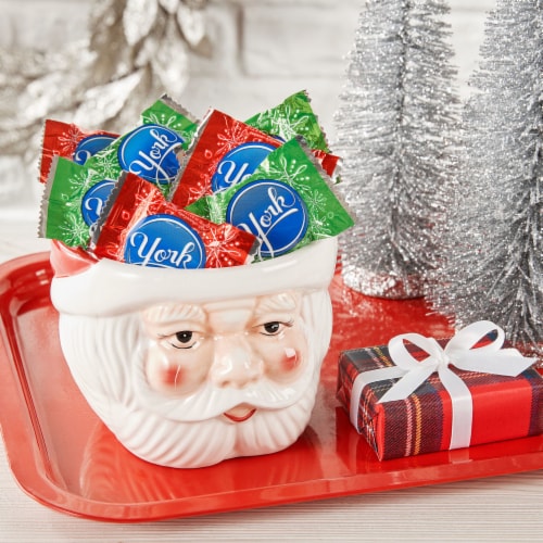 YORK Dark Chocolate Peppermint Patties Snowflakes Candy Christmas Gift Box Perspective: right