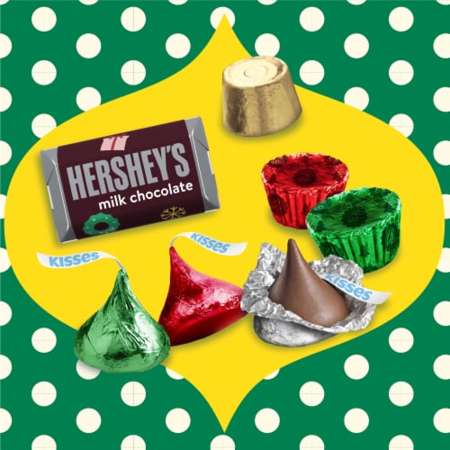 HERSHEY'S REESE'S and ROLO® Assorted Chocolate Christmas Candy Variety Bag Perspective: right