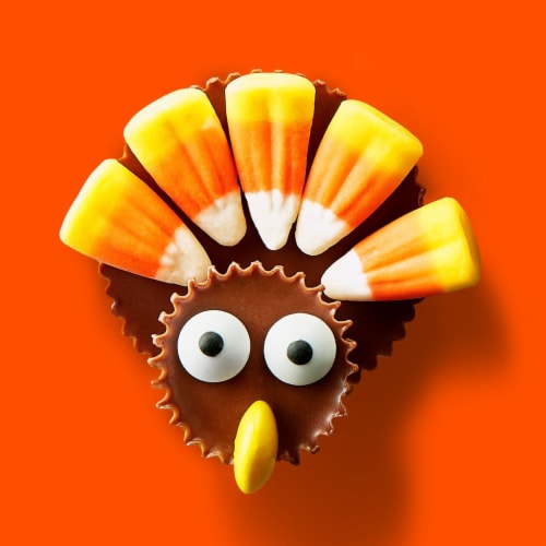 Reese's Fall Harvest Miniature Peanut Butter Cups Perspective: right