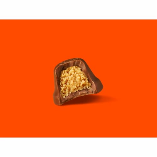 REESE'S Chocolate Peanut Butter Creme Bells Christmas Candy Bag, 1 bag