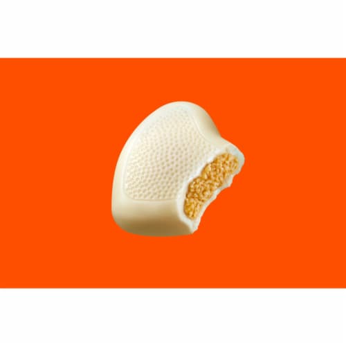 REESE'S White Creme Peanut Butter Creme Hearts Valentine Candy Bag Perspective: right