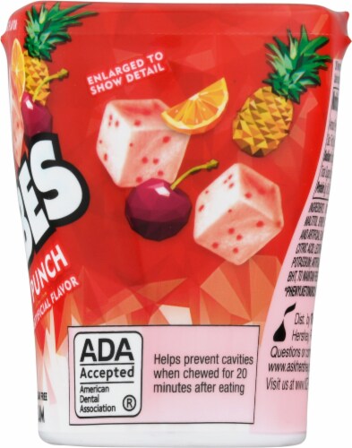 Ice Breakers Holiday Ice Cubes Fruit Punch Sugar Free Gum Perspective: right