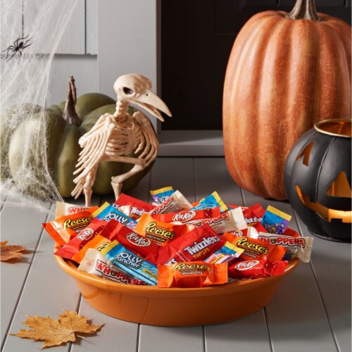 Hershey Halloween Candy Assortment Perspective: right