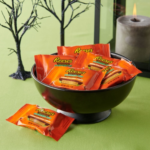 REESE'S Franken-Cup Milk Chocolate Peanut Butter with Green Creme Cups Candy Halloween Bag Perspective: right