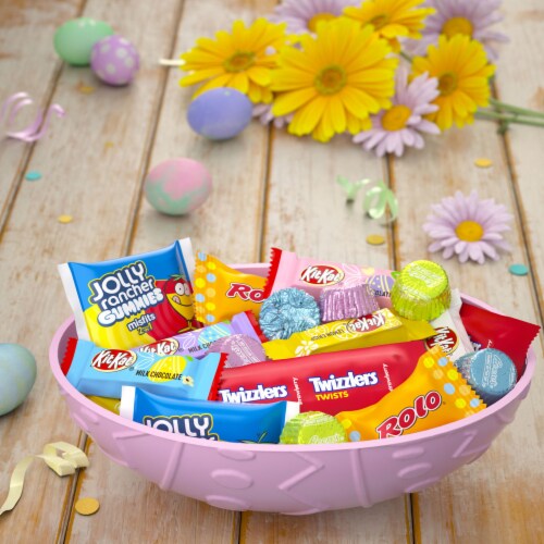 Hershey Chocolate and Fruit Flavored Assortment Treats Easter Candy Bulk Variety Bag Perspective: right