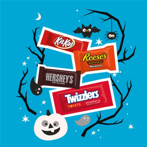 Hershey Assorted Milk Chocolate and Fruit Flavored Halloween Candy Bag Perspective: right