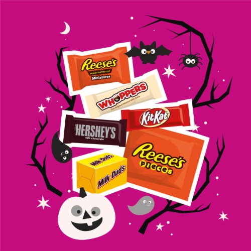 Hershey Assorted Flavored Miniatures Halloween Candy Variety Bag Perspective: right