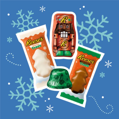 REESE'S Assorted Flavored Peanut Butter Shapes Christmas Candy Bag Perspective: right