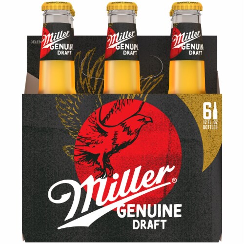 Miller Genuine Draft American Lager Beer Perspective: right