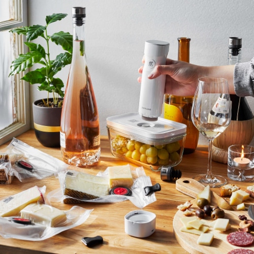 ZWILLING Fresh & Save Handheld Vacuum Sealer Machine for Easy Storage Perspective: right