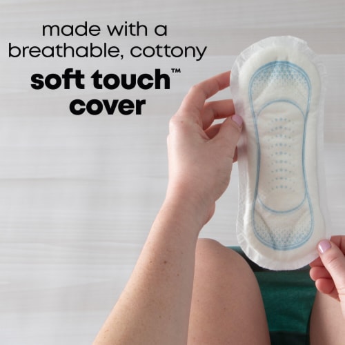 U by Kotex Clean & Secure Maxi Pads Regular Absorbency Perspective: right