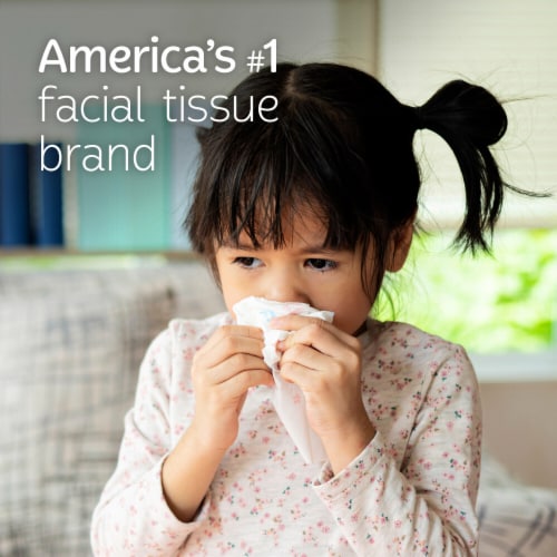 Kleenex Trusted Care Facial Tissues Flat Box Perspective: right