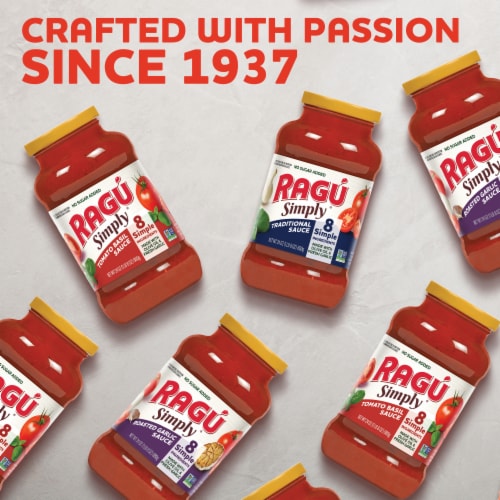 Ragu Simply Roasted Garlic Pasta Sauce Perspective: right