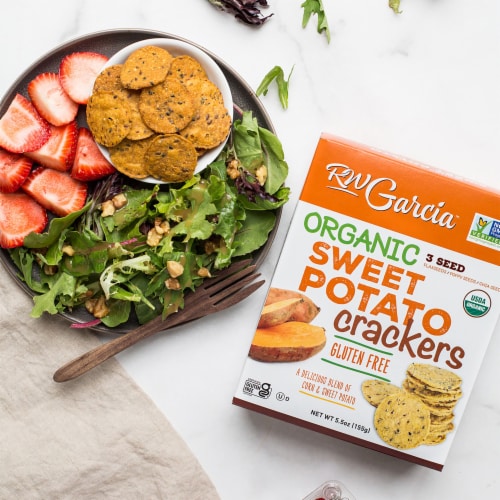 R.W. Garcia 3 Seed Sweet Potato Crackers Perspective: right