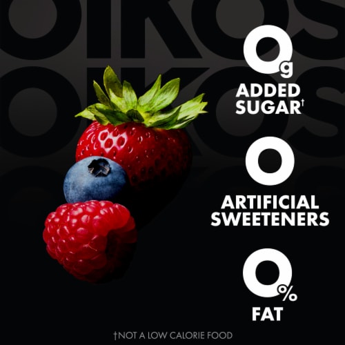 Oikos® Triple Zero Mixed Berry Nonfat Greek Yogurt Perspective: right