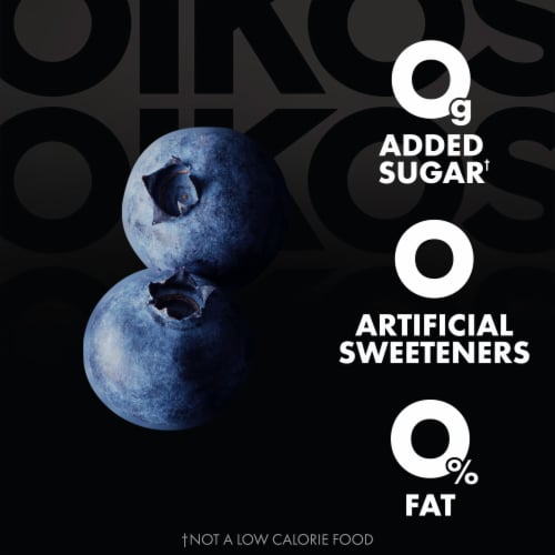 Oikos® Triple Zero Blueberry Blended Nonfat Greek Yogurt Perspective: right