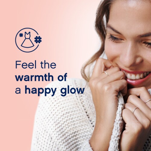 Downy Infusions Bliss Sparkling Amber Fabric Softener Dryer Sheets Perspective: right