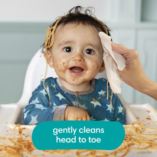 Pampers Fresh Scented Clean Baby Wipes Perspective: right
