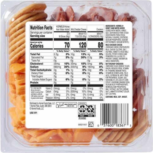 Hormel Gatherings® Honey Ham with Cheese and Crackers Deli Snack Tray Perspective: right