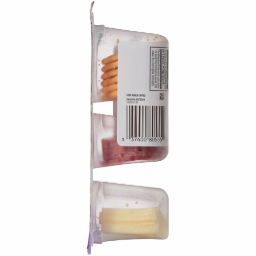 Hormel® Natural Choice™ Uncured Salami & Cheddar with Crackers Perspective: right