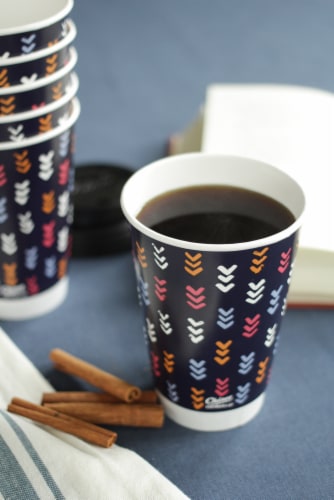 Chinet Comfort® Cup Perspective: right