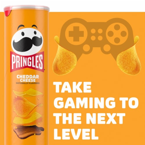Pringles® Cheddar Cheese Potato Crisps Chips Perspective: right