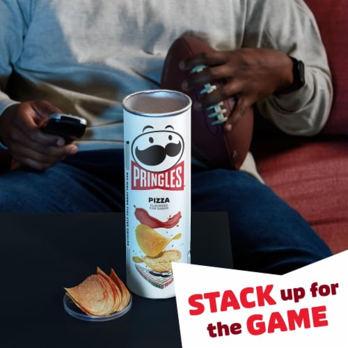 Pringles® Pizza Potato Crisps Chips Perspective: right