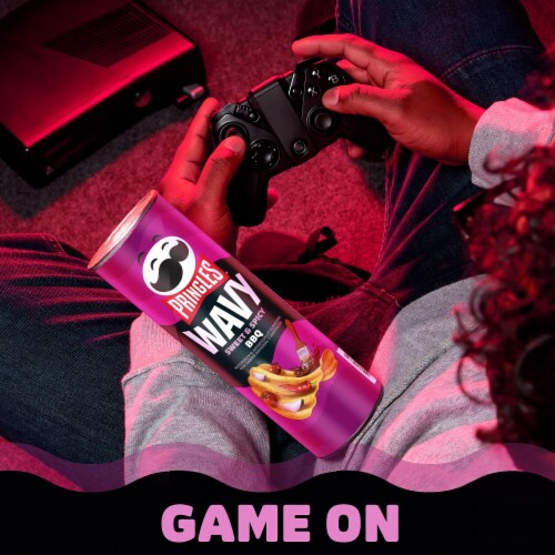 Pringles® Wavy Sweet and Spicy BBQ Potato Crisps Chips Perspective: right