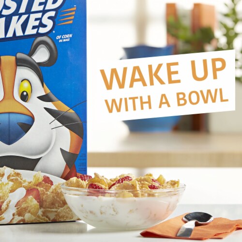 Kellogg's® Frosted Flakes Large Size Cereal Perspective: right