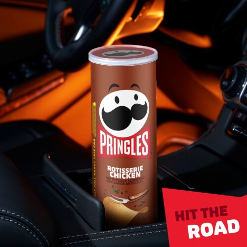 Pringles® Rotisserie Chicken Potato Crisps Chips Perspective: right