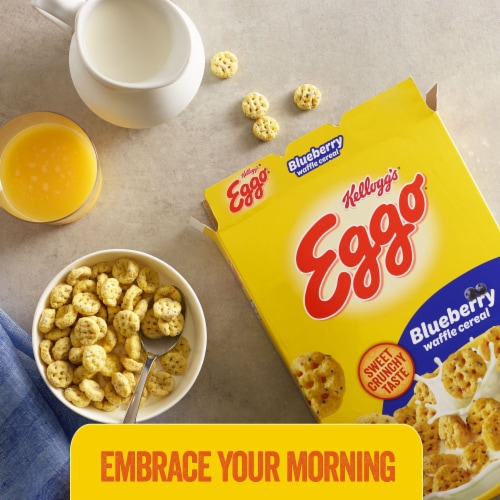 Eggo Blueberry Waffle Breakfast Cereal Perspective: right