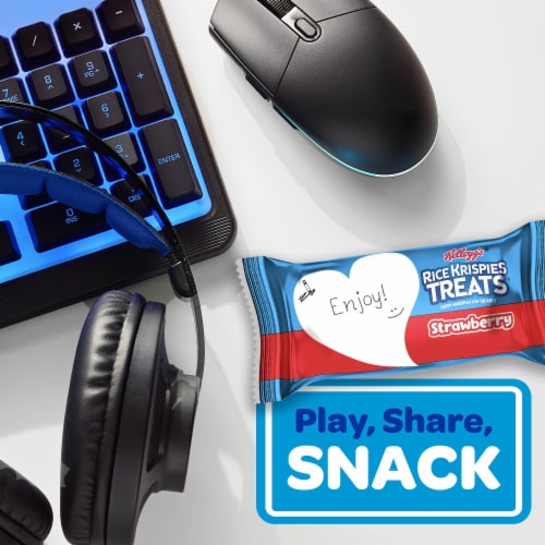 Kellogg's Rice Krispies Treats Strawberry Marshmallow Snack Bars Perspective: right