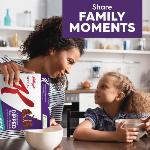 Kellogg's® Special K Chocolatey Dipped Flakes with Almonds Cereal Perspective: right