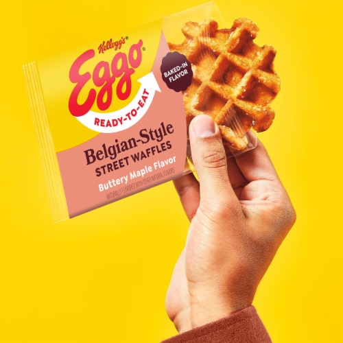 Kellogg's® Eggo® Buttery Maple Frozen Grab & Go Waffles Perspective: right