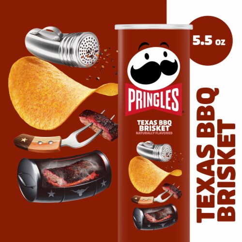Pringles® Texas BBQ Brisket Potato Chips Crisps Perspective: right