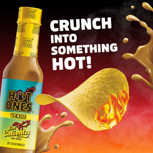Pringles® Hot Ones Verde Potato Crisps Chips Perspective: right