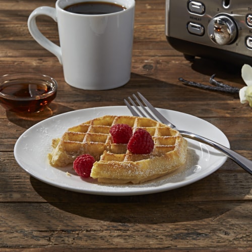 Eggo Original Frozen Waffles Family Pack Perspective: right
