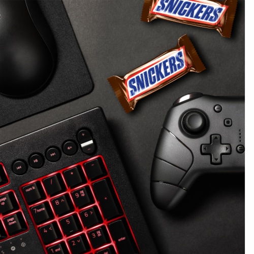 Snickers® Fun Size Chocolate Candy Bars Perspective: right