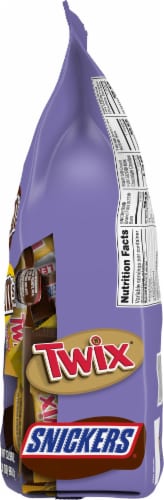 Mars Chocolate Favorites Fun Size Halloween Candy Bars Variety Mix Perspective: right