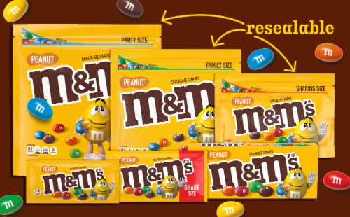 M&M'S Fun Size Peanut Milk Chocolate Candy Bag Perspective: right