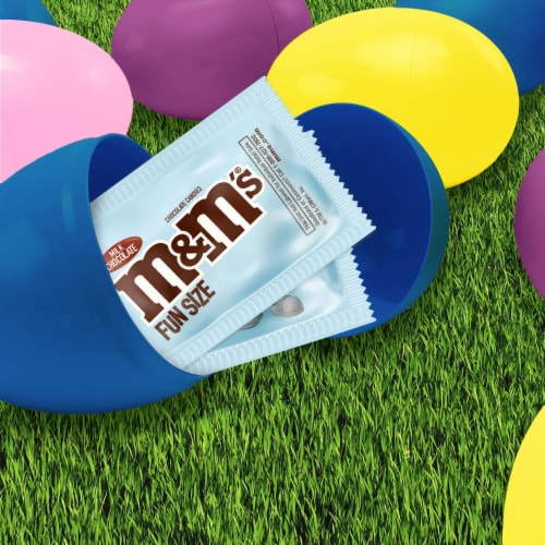 M&M's Chocolate Candies Easter Egg Hunt Fun Size Variety Mix 30.14 Ounce  Bag, Non Chocolate Candy