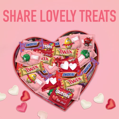 M&M'S Snickers Skittles & Twix Valentine's Day Candy Variety Pack Bulk Bag Perspective: right