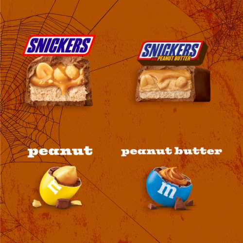 M&M'S & Snickers Fun Size Individually Wrapped Milk Chocolate Halloween Candy Variety Bulk Bag Perspective: right