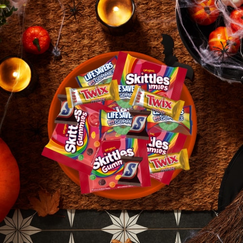 Snickers Skittles Gummies Twix & Life Savers Gummies Halloween Candy Variety Pack Bulk Bag Perspective: right