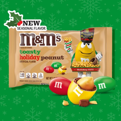 M&M'S Toasty Holiday Peanut Chocolate Christmas Candy Bag Perspective: right
