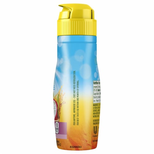 Lipton Black Cherry Dragonfruit Liquid Iced Black Tea Mix Perspective: right