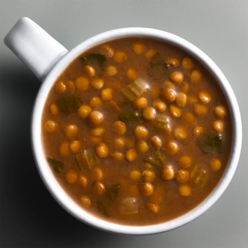 Progresso Vegetable Classics Lentil Canned Soup Perspective: right
